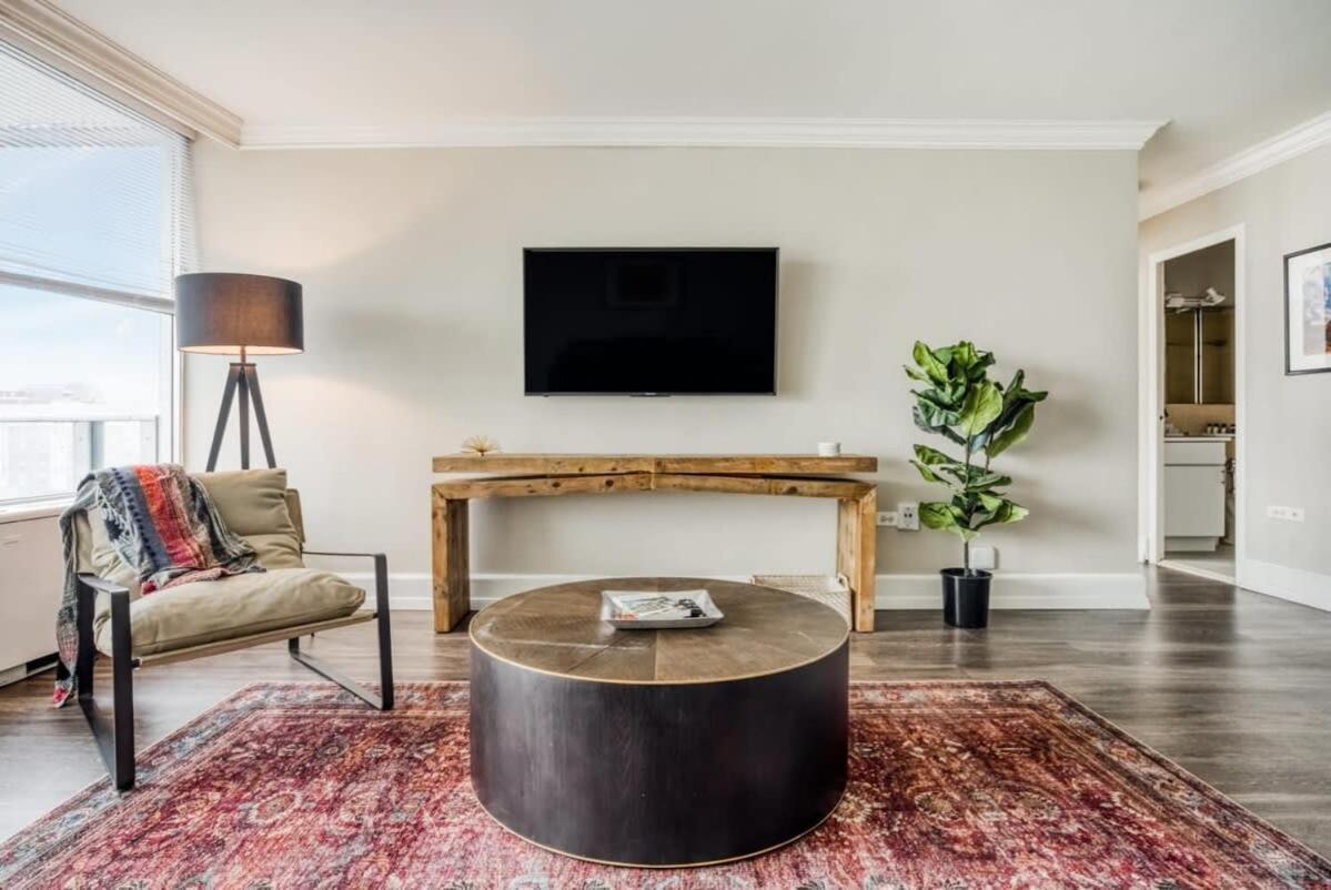 Cozysuites 800 Tower 1br With Gym! 17 Apartment Louisville